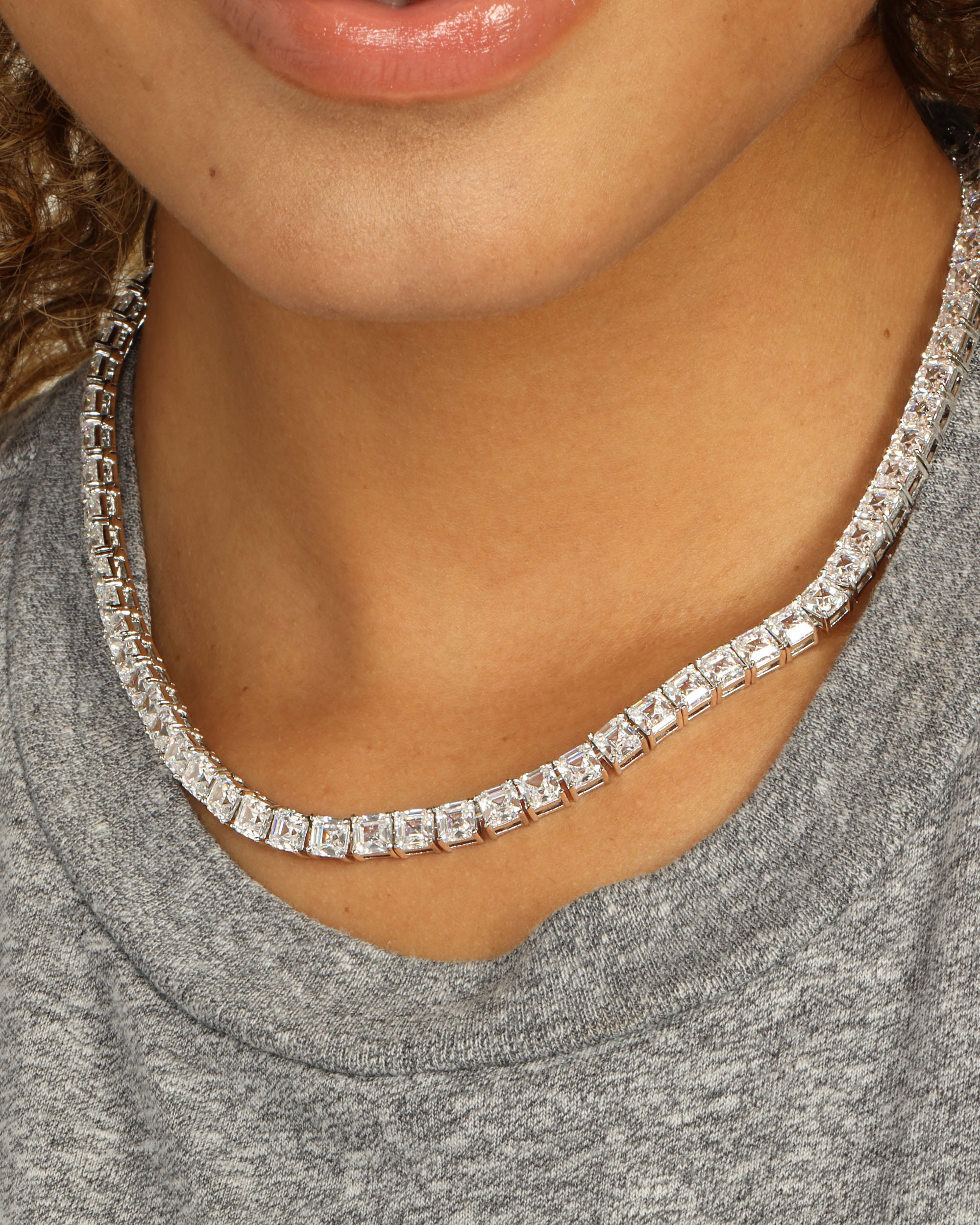 The Queen s Tennis Necklace 16 Silver White Diamondettes Melinda Maria Jewelry
