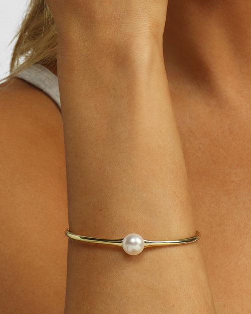 Perfect Pearl Cuff - Gold