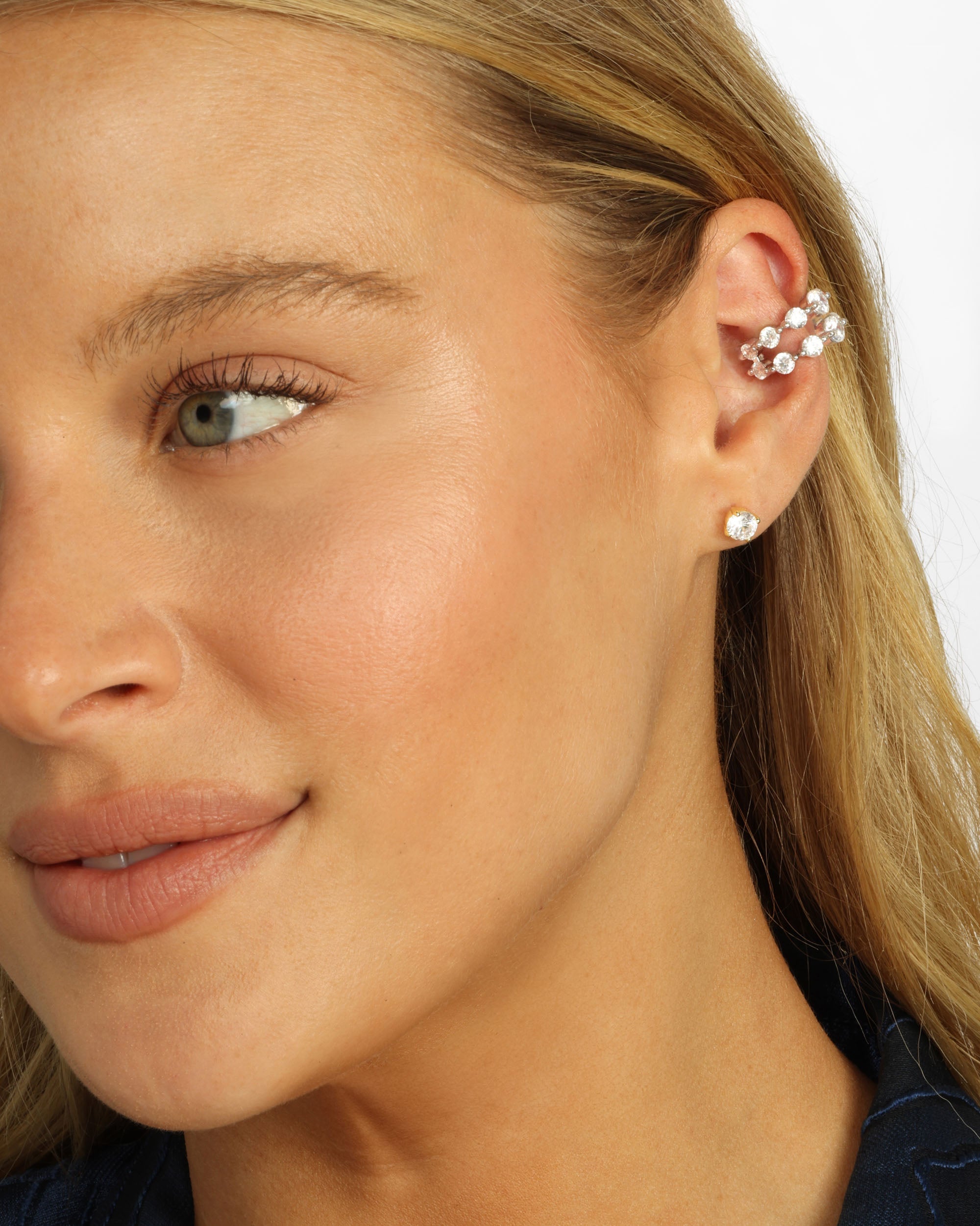 She's an Icon Ear Cuff - Silver|White Diamondettes