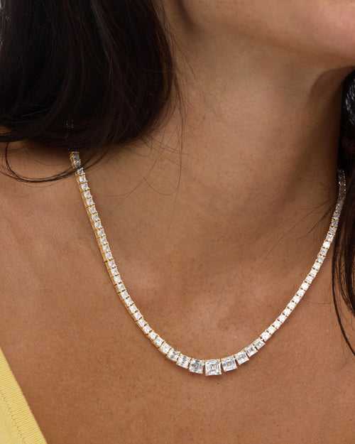 The Queen's Graduated Tennis Necklace 18