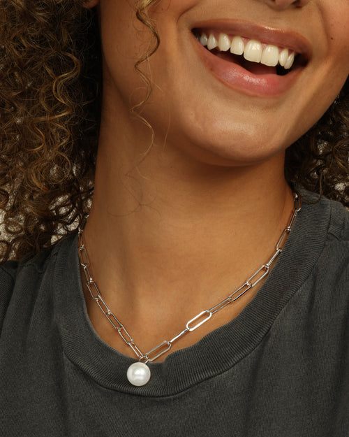 Samantha Pearl Necklace - Silver