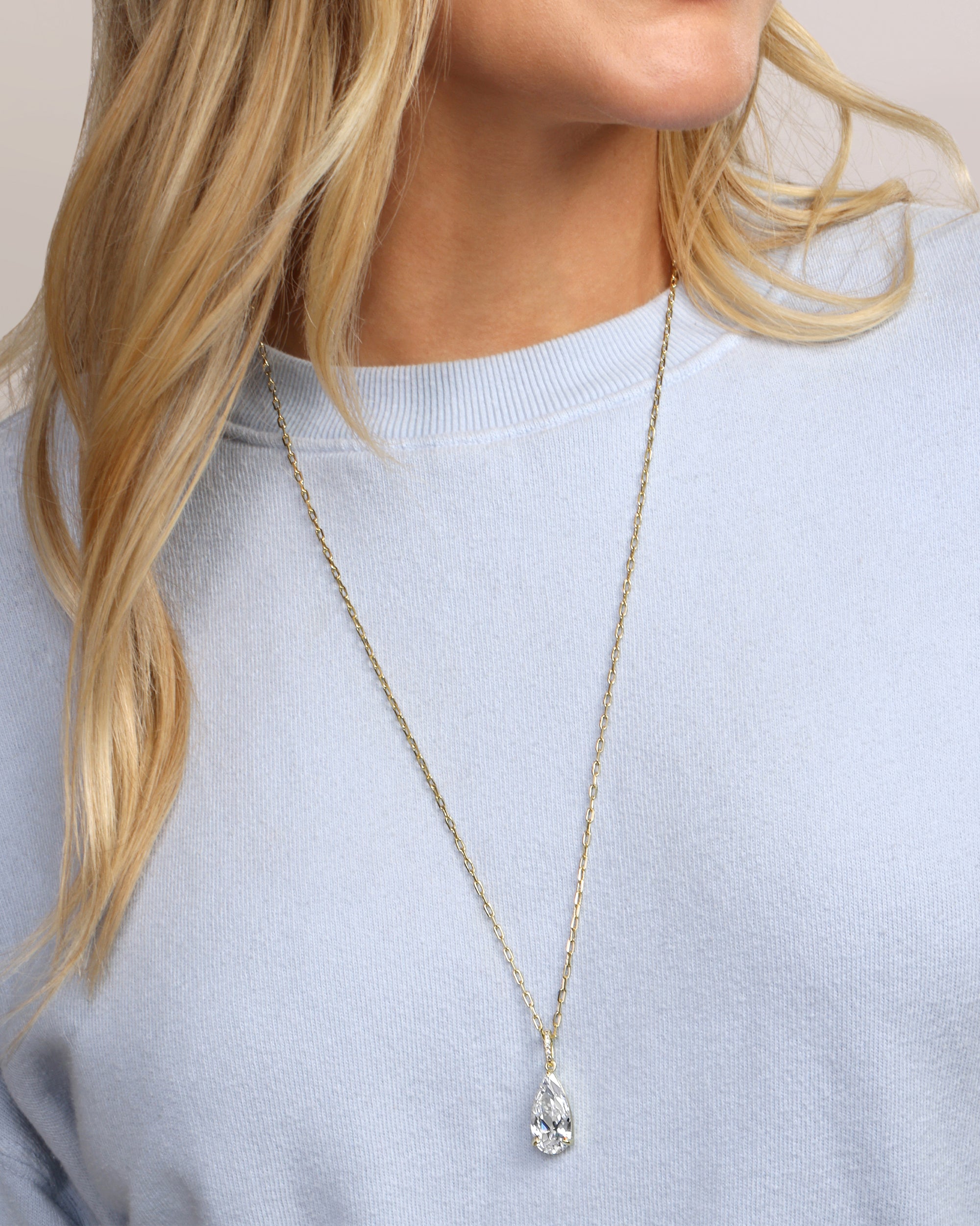 Smith Necklace - Gold|White Diamondettes